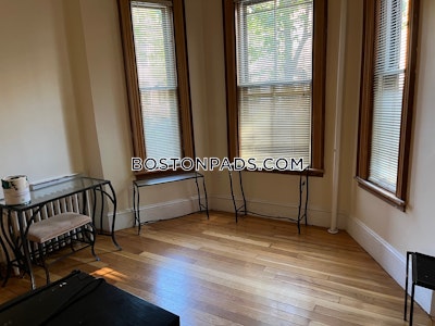 Mission Hill 2 Bed 1 Bath BOSTON Boston - $2,500 No Fee