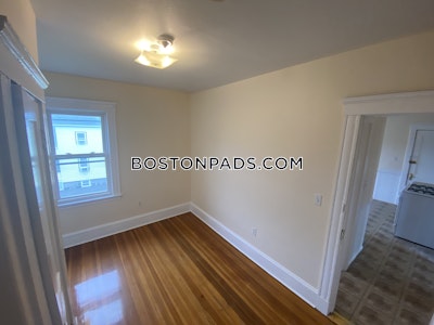Roslindale 2 Bed 1 Bath BOSTON Boston - $2,350