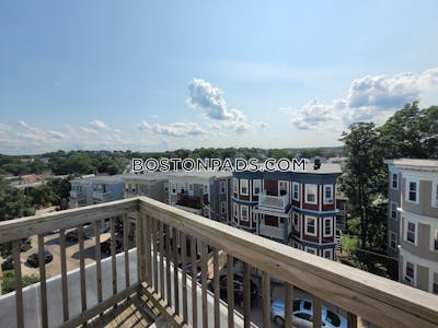 Dorchester 3 Bed 1 Bath BOSTON Boston - $2,995 No Fee