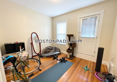 Dorchester Wonderful 3-Bed 1-Bath Dorchester Apartment Boston - $3,000