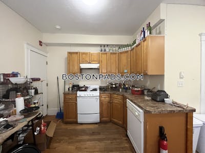 Mission Hill 4 Beds 2 Baths Boston - $4,495 No Fee
