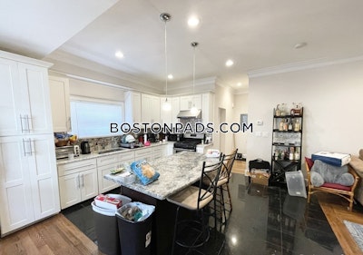 Dorchester 6 Beds 3.5 Baths Boston - $4,875 No Fee