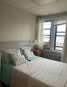Medford 1 Bed 1 Bath MEDFORD  Wellington - $1,800 No Fee