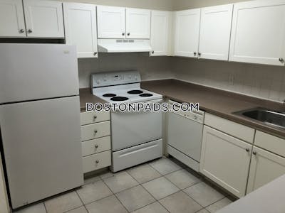 Watertown 2 Bed 1 Bath WATERTOWN $2,625 - $2,700 No Fee