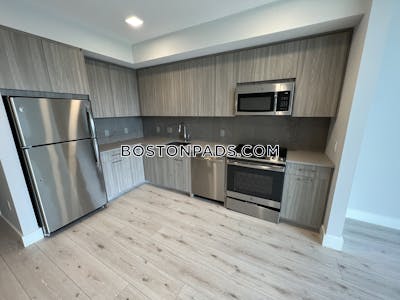 Revere 1 Bed 1 Bath - $2,455