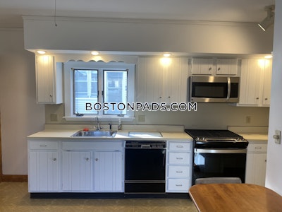 Somerville 5 Beds 2 Baths  Tufts - $6,900