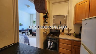 Back Bay Studio 1 Bath Boston - $2,000 No Fee