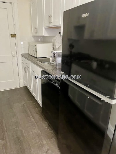 Fenway/kenmore Studio 1 Bath Boston - $2,275 No Fee
