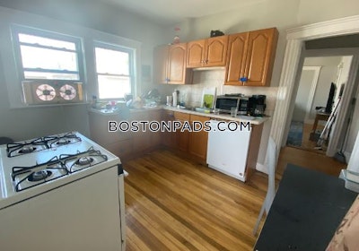 Somerville 4 Beds 1 Bath  Tufts - $5,200