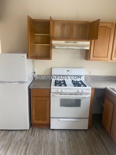 Quincy 1 Bed 1 Bath  Quincy Center - $1,950