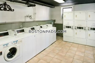 Allston 2 Bed 1 Bath BOSTON Boston - $2,900