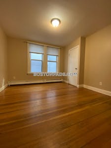 Cambridge 4 Bed 2 Bath CAMBRIDGE Central Square/cambridgeport - $5,200