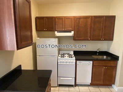 Northeastern/symphony 2 Bed 1 Bath on Hemenway St in BOSTON Boston - $4,000