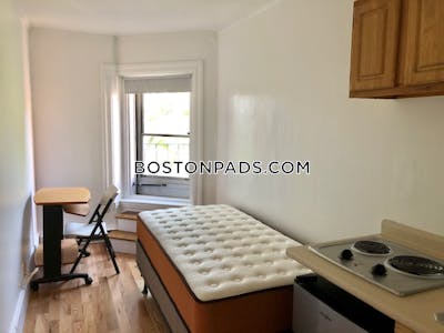 Brookline 0 Bed 1 Bath BROOKLINE- BOSTON UNIVERSITY $1,795  Longwood Area - $1,795 No Fee