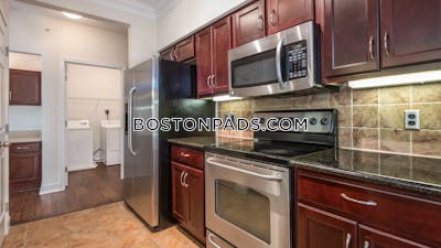Quincy 2 Beds 2 Baths  West Quincy - $3,810