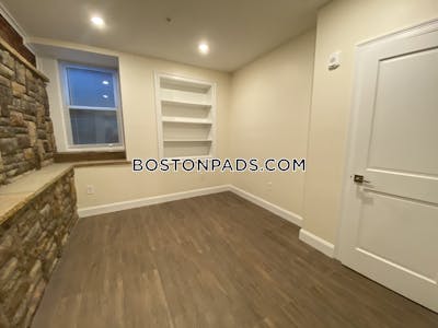 Brookline 3 Beds 2 Baths  Washington Square - $4,300 No Fee