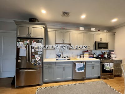 East Boston Renovated 1 Bed 1 bath available NOW on Orleans St in East Boston! Boston - $3,000
