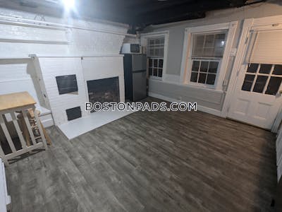 Beacon Hill 2 Beds 1 Bath Boston - $3,600 50% Fee
