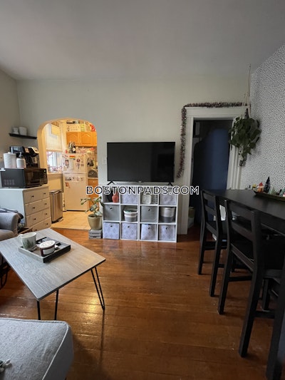 Brookline 2 Bed 1 Bath BROOKLINE- WASHINGTON SQUARE $2,700  Washington Square - $2,600