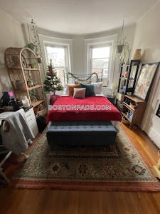 Brookline 2 bed in Brookline  Washington Square - $2,600