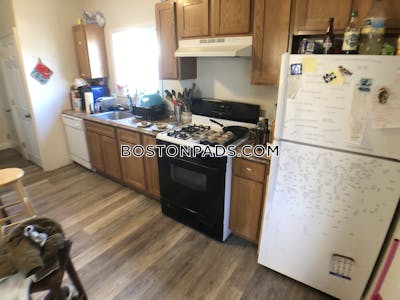 Medford 5 Bed 2.5 Bath MEDFORD  Tufts - $6,500 No Fee