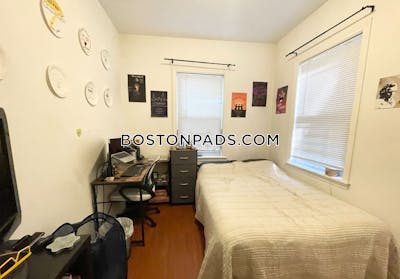 Mission Hill 4 Bed, 1.5 Bath Unit Boston - $5,300