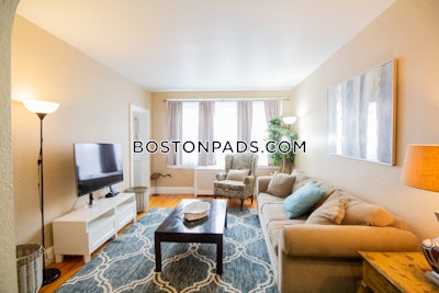 Brookline 1 Bed 1 Bath  Beaconsfield - $4,400