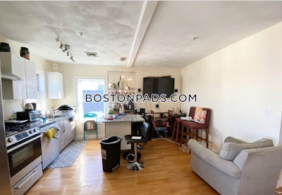 Mission Hill 4 Beds 1 Bath Boston - $5,400