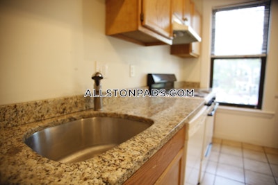 Allston 6 Beds 2.5 Baths Allston Boston - $7,800