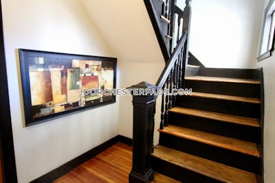 Dorchester 4 Bed 2 Bath BOSTON Boston - $3,900 No Fee