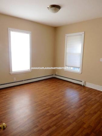 Jamaica Plain 3 Beds 1 Bath Boston - $3,300