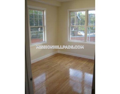 Roxbury 2 Bed 1 Bath BOSTON Boston - $2,950