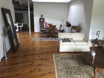 Dorchester Apartment for rent 2 Bedrooms 1 Bath Boston - $2,800 No Fee