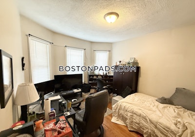 Dorchester Apartment for rent 3 Bedrooms 1 Bath Boston - $2,900 No Fee