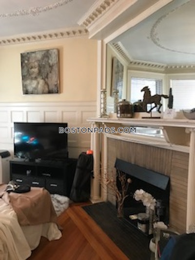Back Bay 2 Beds 1 Bath Boston - $4,750