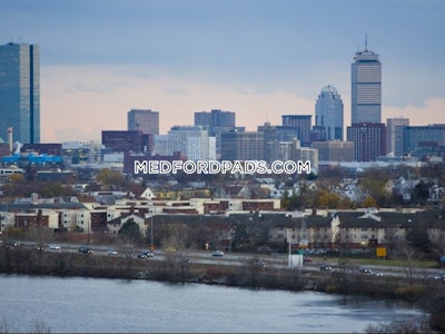 Medford 1 Bed 1 Bath MEDFORD  Wellington - $2,476