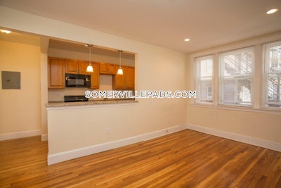 Somerville Renovated Studio 1 bath available 4/1 on Highland Ave in Somerville!  Spring Hill - $1,950 No Fee