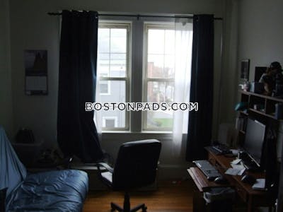 Somerville Apartment for rent 3 Bedrooms 1 Bath Spring Hill - $3,100 No Fee