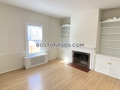 Cambridge Apartment for rent 1 Bedroom 1 Bath  Harvard Square - $3,450 No Fee