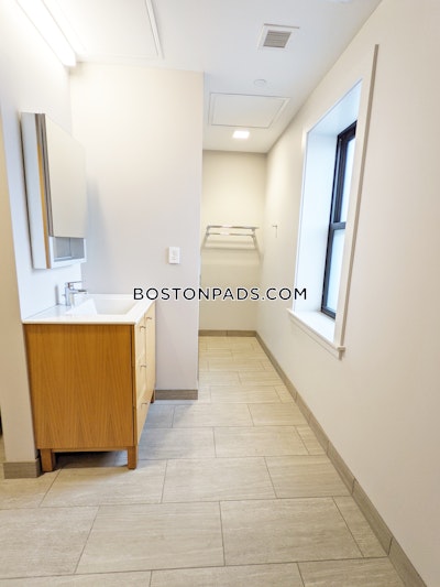Cambridge Apartment for rent 1 Bedroom 1 Bath  Harvard Square - $3,900 No Fee