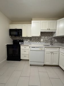 Brookline Apartment for rent 3 Bedrooms 2 Baths Boston University - $4,300