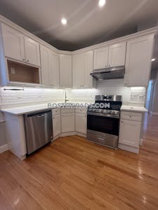 Jamaica Plain 3 Beds 1 Bath Boston - $3,700