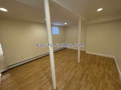 Brookline Apartment for rent 2 Bedrooms 2 Baths Beaconsfield - $2,900 No Fee