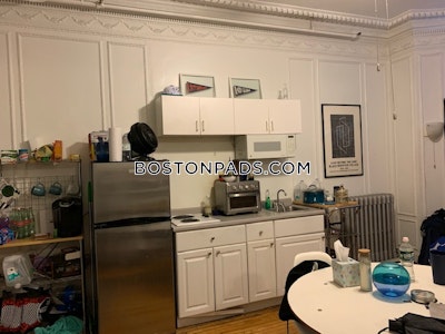 Fenway/kenmore Apartment for rent Studio 1 Bath Boston - $2,600 50% Fee