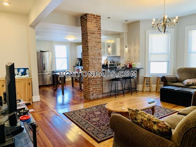 Brighton Apartment for rent 3 Bedrooms 1 Bath Boston - $4,100
