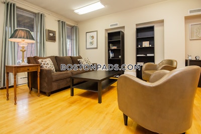 Back Bay 1 bedroom 1 baths in BOSTON Boston - $6,895