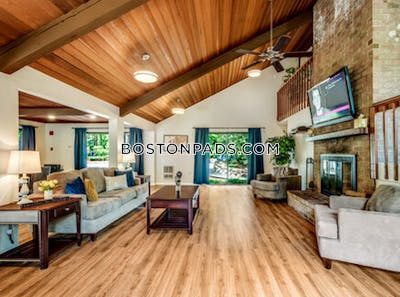 Holbrook Apartment for rent 2 Bedrooms 1 Bath - $2,345