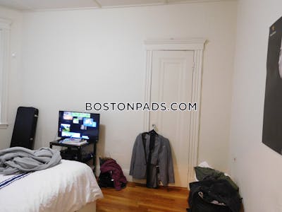 Fenway/kenmore Apartment for rent Studio 1 Bath Boston - $2,425 No Fee