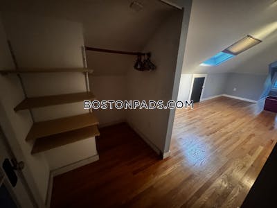 Somerville Apartment for rent 3 Bedrooms 1 Bath  West Somerville/ Teele Square - $3,600