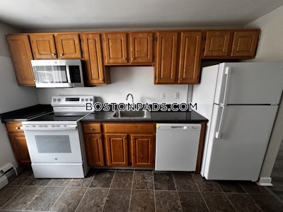 Woburn 1 Bed 1 Bath - $2,150